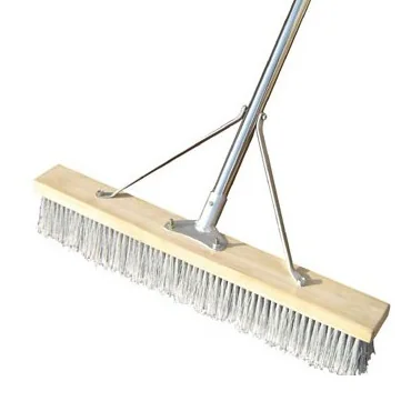Wooden Brush 8232